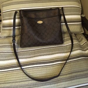 Coach signature black brown crossbody